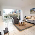 Duenenstrasse 33B, Eg Links