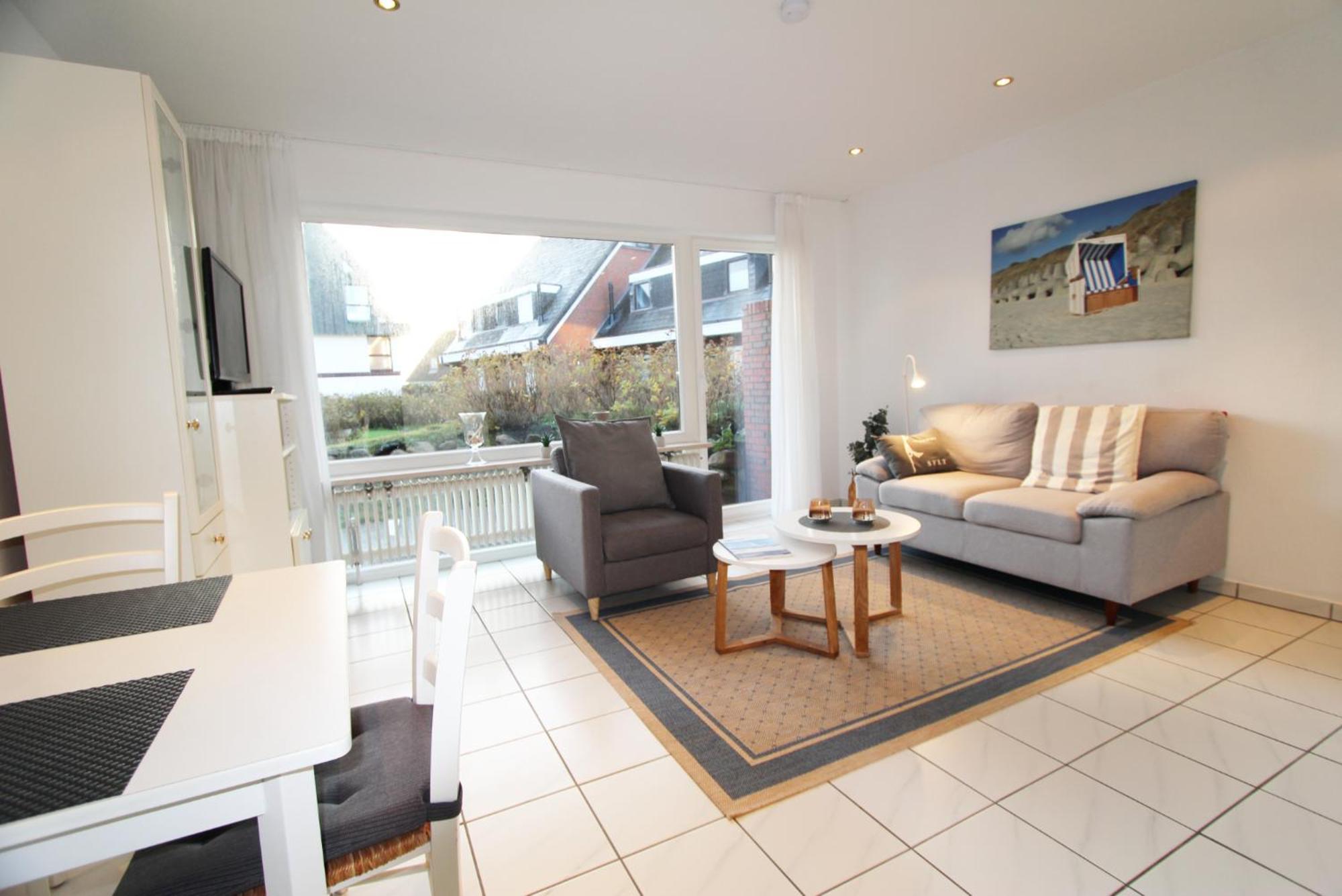 Duenenstrasse 33b, Eg Links *
